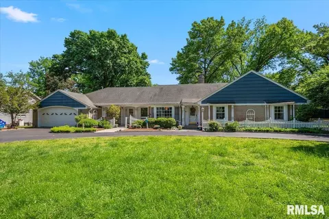 50 W Hazel Dell Ln, Springfield, IL 62703