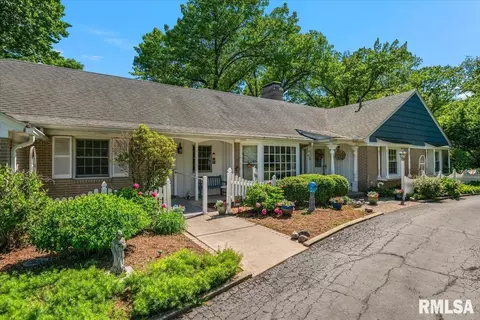 Exterior - 50 W Hazel Dell Ln, Springfield, IL 62703 photo 1 of 11