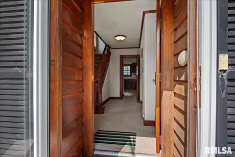 Entry Way - 2501 S 7th St, Springfield, IL 62703 photo 1 of 5