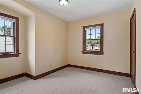 Bedroom - 2501 S 7th St, Springfield, IL 62703 photo 6 of 7