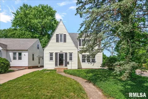 Exterior - 2501 S 7th St, Springfield, IL 62703 photo 3 of 7