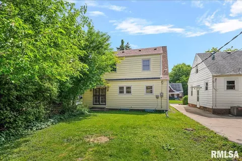 Exterior - 2501 S 7th St, Springfield, IL 62703 photo 7 of 7