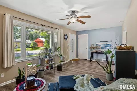 Other - 12 N Oxford Rd, Springfield, IL 62702 photo 3 of 17