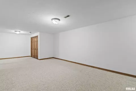 Other - 2529 Wydown Ave, Springfield, IL 62704 photo 12 of 14