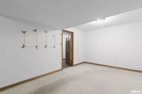 Bedroom - 2529 Wydown Ave, Springfield, IL 62704 photo 13 of 13