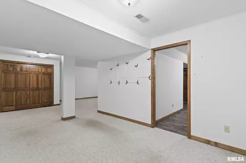 Other - 2529 Wydown Ave, Springfield, IL 62704 photo 11 of 14