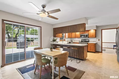 Other - 2529 Wydown Ave, Springfield, IL 62704 photo 5 of 14