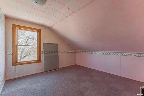 Bedroom - 981 2550th St, Emden, IL 62635 photo 5 of 7