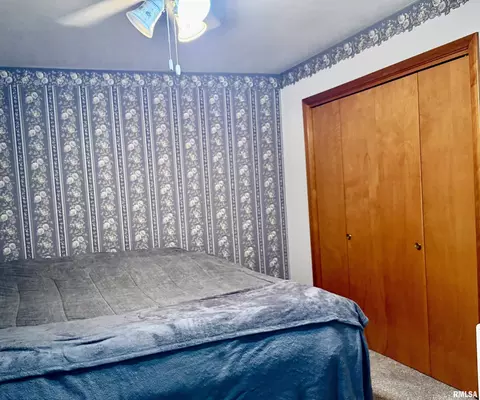 Bedroom - 2405 Eastview Dr, Springfield, IL 62702 photo 1 of 2