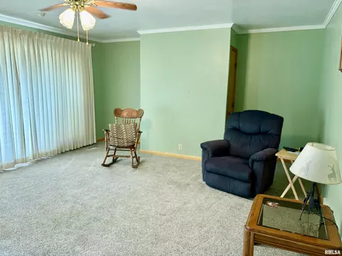 Living - 2405 Eastview Dr, Springfield, IL 62702 photo 1 of 5