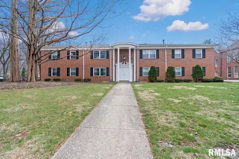 1301 S Douglas Ave, Springfield, IL 62704