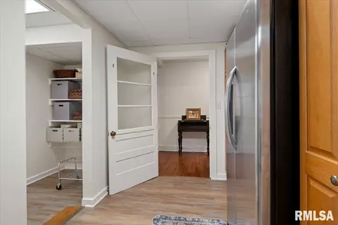 Entry Way - 4502 Gaule Rd, Springfield, IL 62712 photo 13 of 15