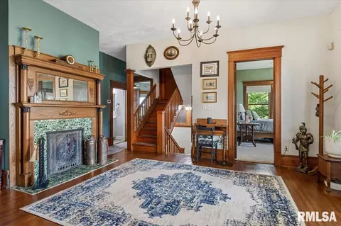 Entry Way - 4502 Gaule Rd, Springfield, IL 62712 photo 2 of 15