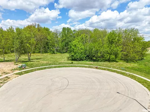 5000 Benton Pt, Springfield, IL 62711 photo 5