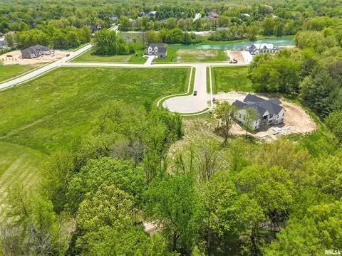 5000 Benton Pt, Springfield, IL 62711 photo 3