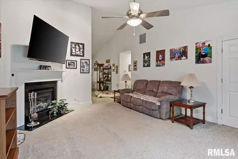 Other - 3817 Sugar Loaf Dr, Springfield, IL 62711 photo 2 of 10