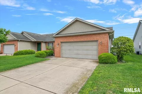 Exterior - 3817 Sugar Loaf Dr, Springfield, IL 62711 photo 3 of 7