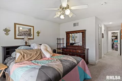 Bedroom - 3817 Sugar Loaf Dr, Springfield, IL 62711 photo 4 of 7