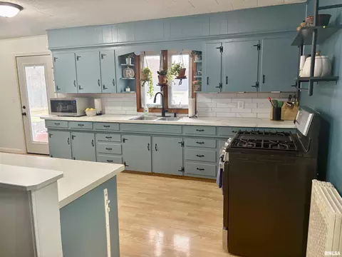 Kitchen - 2641 90th St, Gerlaw, IL 61435 photo 1 of 5