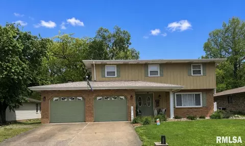 3225 Dorchester Rd, Springfield, IL 62704