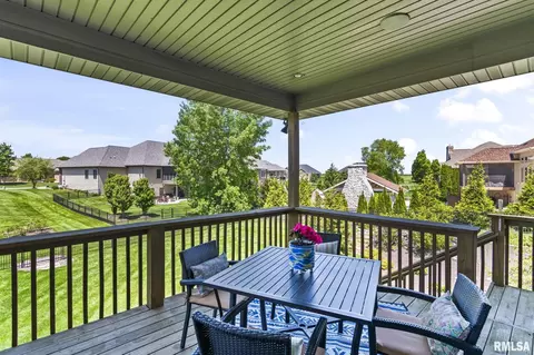 Exterior - 5309 Whitemarsh Ct, Springfield, IL 62711 photo 8 of 23