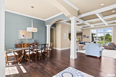 Dining - 5309 Whitemarsh Ct, Springfield, IL 62711 photo 3 of 7