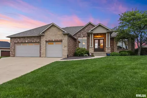 5309 Whitemarsh Ct, Springfield, IL 62711