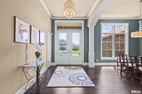 Entry Way - 5309 Whitemarsh Ct, Springfield, IL 62711 photo 1 of 7