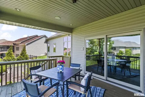 Exterior - 5309 Whitemarsh Ct, Springfield, IL 62711 photo 9 of 23