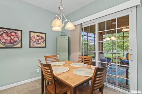 Dining - 2503 Interlacken Dr, Springfield, IL 62704 photo 5 of 5
