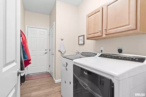 Other - 2503 Interlacken Dr, Springfield, IL 62704 photo 2 of 4