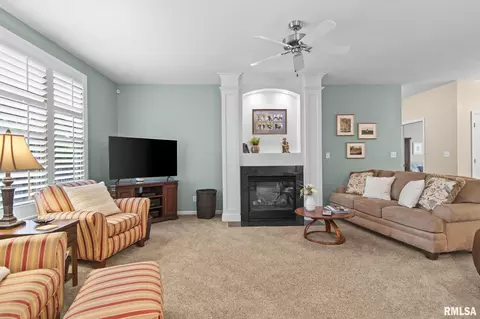 Living - 2503 Interlacken Dr, Springfield, IL 62704 photo 3 of 3