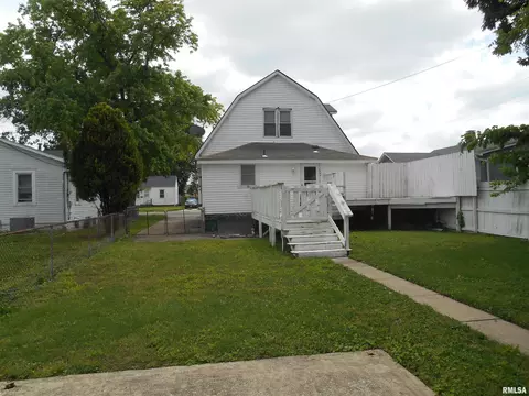 Exterior - 1805 E Keys Ave, Springfield, IL 62702 photo 10 of 10