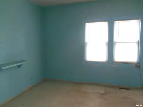 Bedroom - 1805 E Keys Ave, Springfield, IL 62702 photo 1 of 8