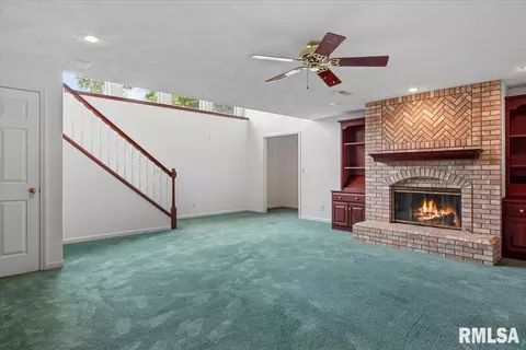 Living - 5001 Eagle Rdg, Springfield, IL 62711 photo 10 of 10