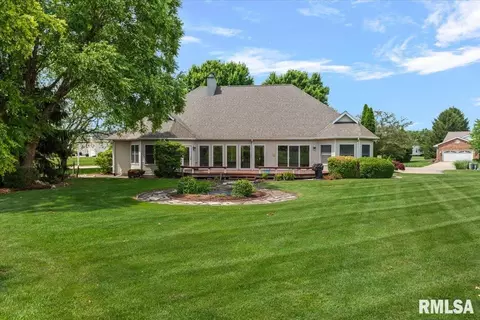 Exterior - 5001 Eagle Rdg, Springfield, IL 62711 photo 6 of 8