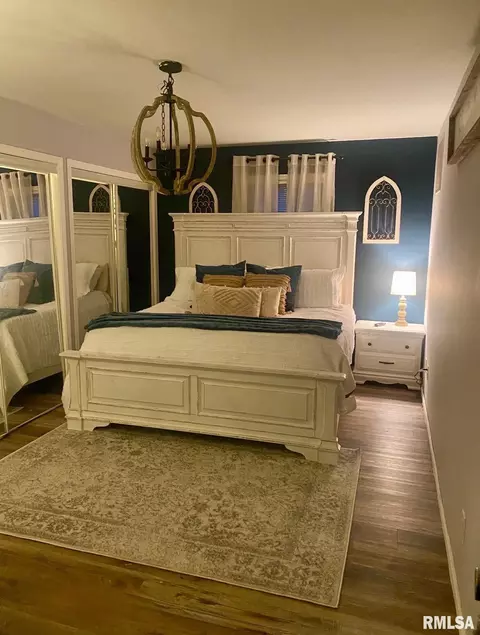 Bedroom - 1904 E Sangamon Ave, Springfield, IL 62702 photo 1 of 3