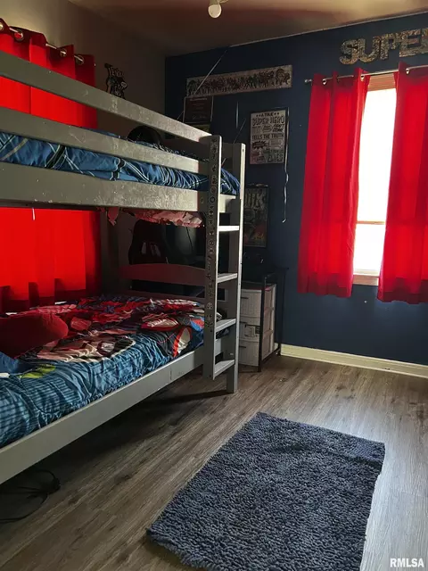 Bedroom - 1904 E Sangamon Ave, Springfield, IL 62702 photo 2 of 3