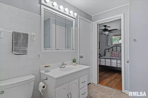 Bath - 3300 S 2nd St, Springfield, IL 62703 photo 1 of 4