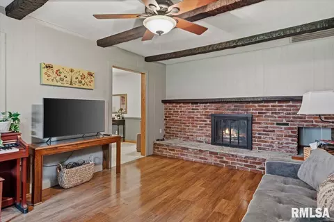 Living - 3300 S 2nd St, Springfield, IL 62703 photo 1 of 1