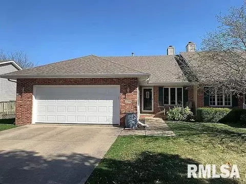 2208 Checkerberry Ln, Springfield, IL 62711