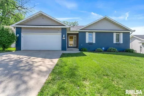 45 Royal Rd, Springfield, IL 62702