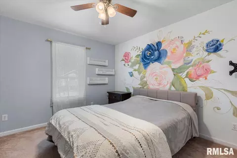 Bedroom - 45 Royal Rd, Springfield, IL 62702 photo 5 of 8