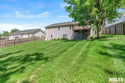 Exterior - 45 Royal Rd, Springfield, IL 62702 photo 4 of 7