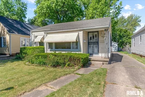 2505 S 5th St, Springfield, IL 62703