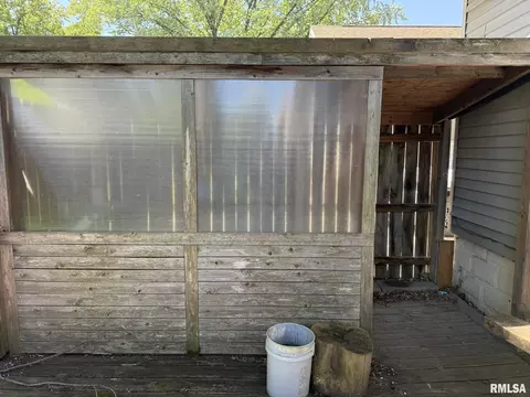 Other - 2336 S 11th St, Springfield, IL 62702 photo 3 of 3