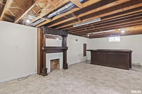 Other - 924 Westview Dr, Springfield, IL 62704 photo 8 of 12