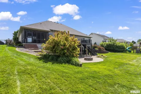 Exterior - 4821 Key West Ln, Springfield, IL 62711 photo 11 of 14
