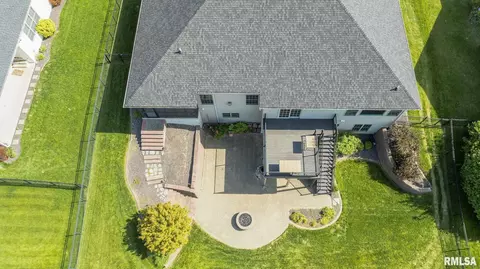 Exterior - 4821 Key West Ln, Springfield, IL 62711 photo 10 of 14