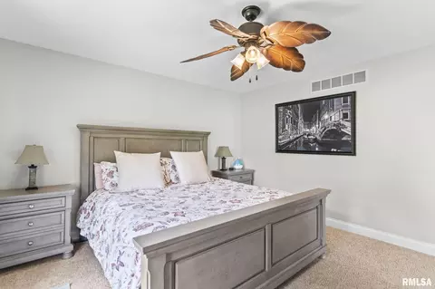 Bedroom - 2413 Gander Rd, Springfield, IL 62711 photo 2 of 8